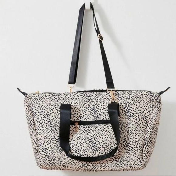 NWT Mali + Lili Leopard Print-Canvas Weekender Bag - Picture 2 of 6